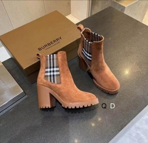 Casual Boots