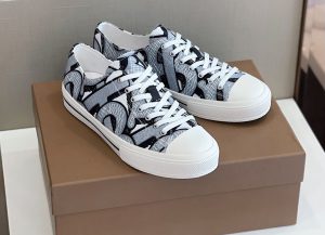 Casual Sneakers