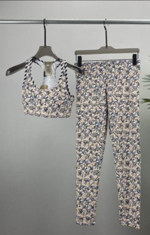 Activewear Outfit