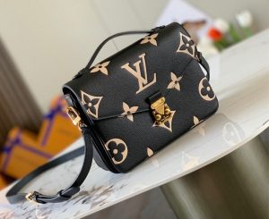 Casual Pochette Bag
