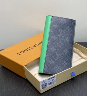 Premium Long Bi Fold