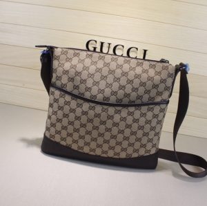 Casual Vintage Messenger