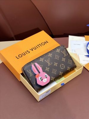 Premium Pink Rabbit Zippy