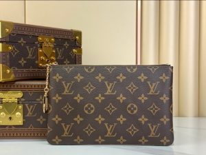 Premium Pouch