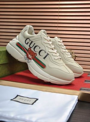 Premium Rhyton Sneakers