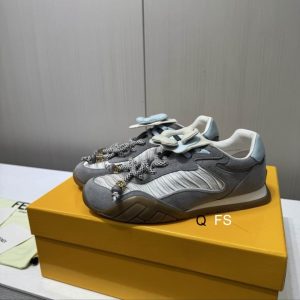 Premium Wave Pulse Sneakers