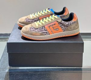 Premium Swan Sneaker
