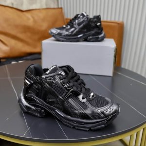 Premium Runner Sneaker