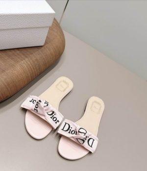 Premium Flat Slides