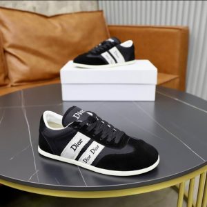 Premium Ribbon Sneaker