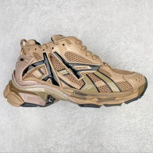 Premium Runner Sneaker