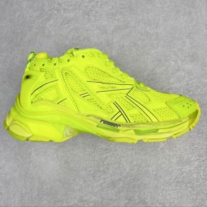 Premium Runner Sneaker