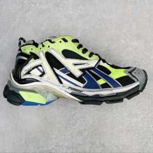 Premium Runner Sneaker