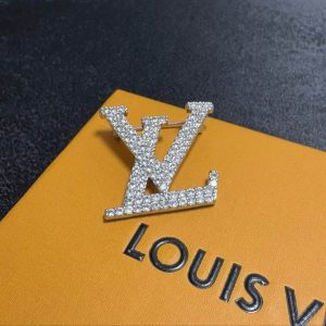 Premium Crystal Brooch