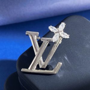 Premium Crystal Flower Brooch