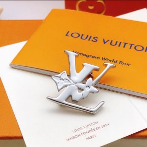 Premium Row Brooch