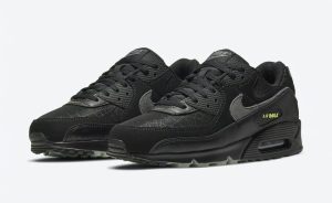 Premium Air Max 90 "Spider Web" (Glow in the Dark)