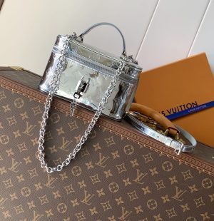 Premium Vanity Chain Pouch