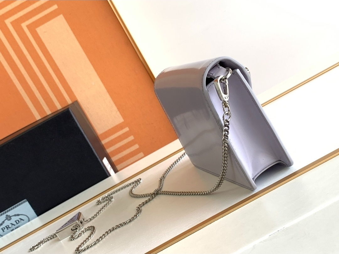 Premium Maxi Triangle Logo Flap Bag (21) - Image 4
