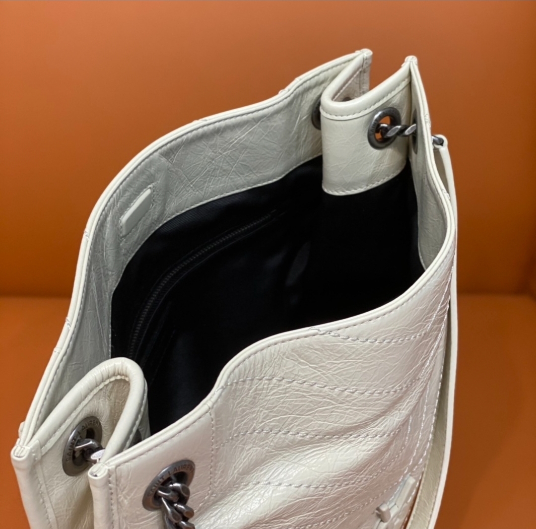 Premium Niki Medium Tote - Image 4
